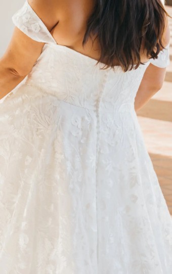 Essense of Australia Plus Size Style #D3520 #3 thumbnail