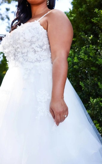 Essense of Australia Plus Size Style #D3587 #2 thumbnail