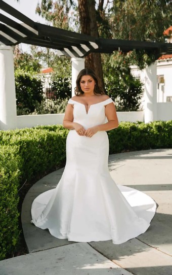 Essense of Australia Plus Size Style #D3582 #0 default thumbnail