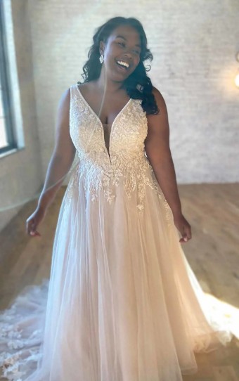 Essense of Australia Plus Size Style #D3151 #2 thumbnail