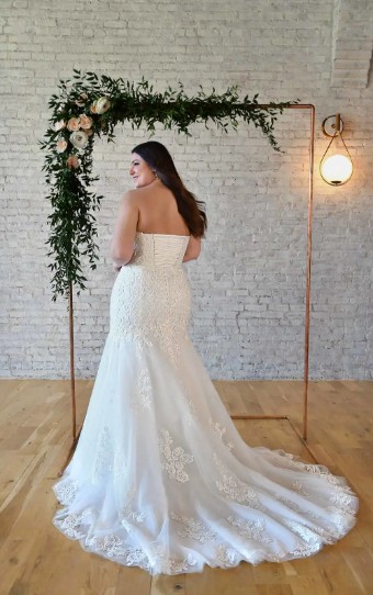 Stella York Plus Size Style #7323 #1 thumbnail
