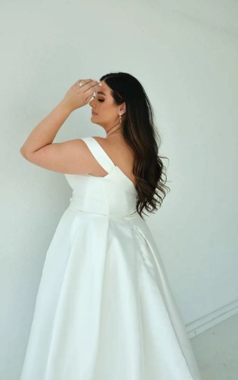 Martina Liana Plus Size Style #1454 #1 thumbnail