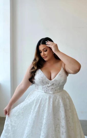 Martina Liana Plus Size Style #1467 #4 thumbnail