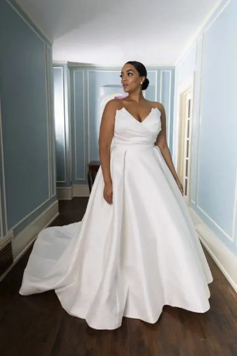 Martina Liana Plus Size Style #1557 #0 default thumbnail