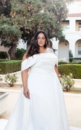 Essense of Australia Plus Size Style #D3631 #3 thumbnail
