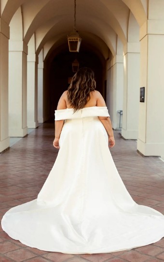 Essense of Australia Plus Size Style #D3631 #1 thumbnail